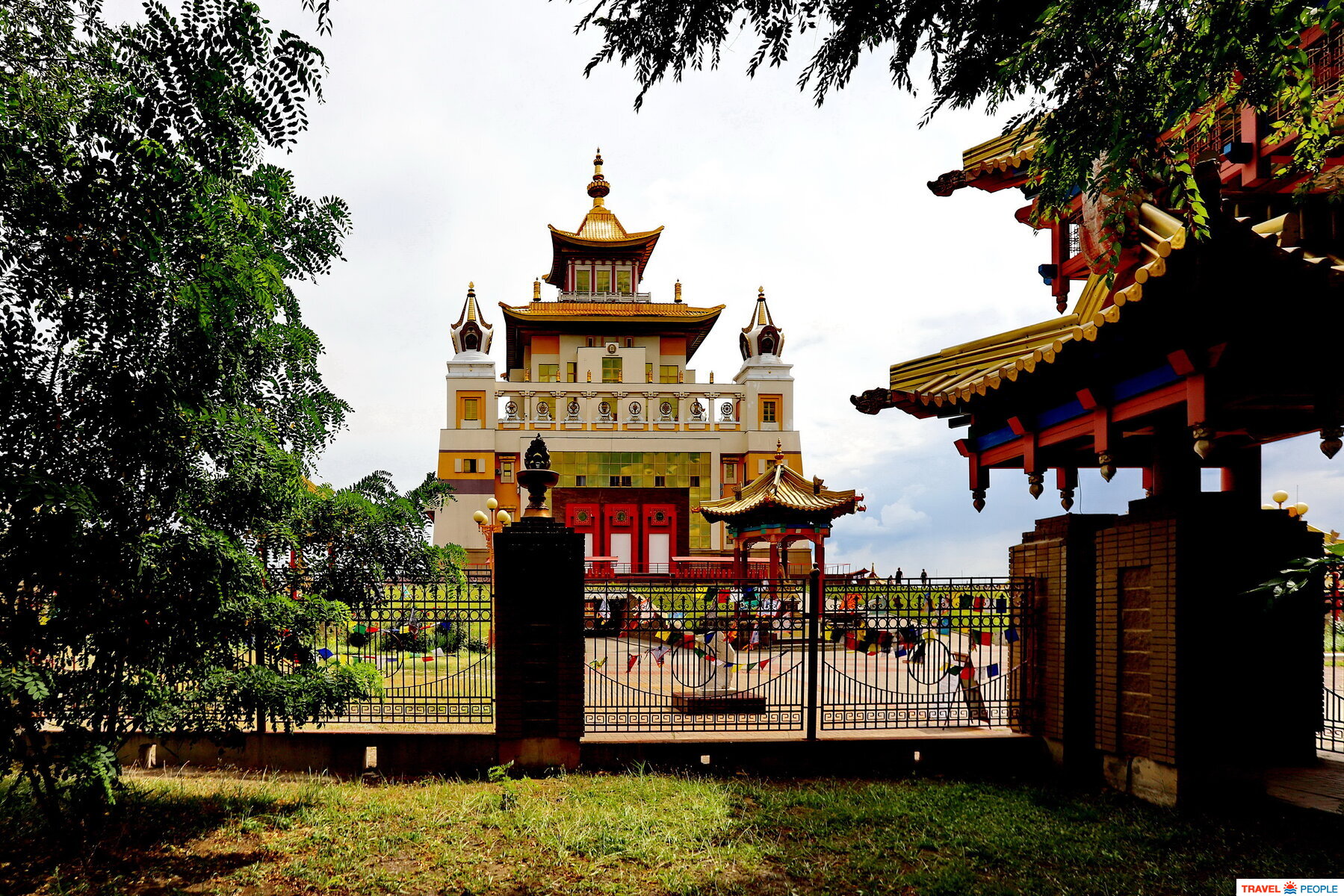 буддийские храмы калмыкии