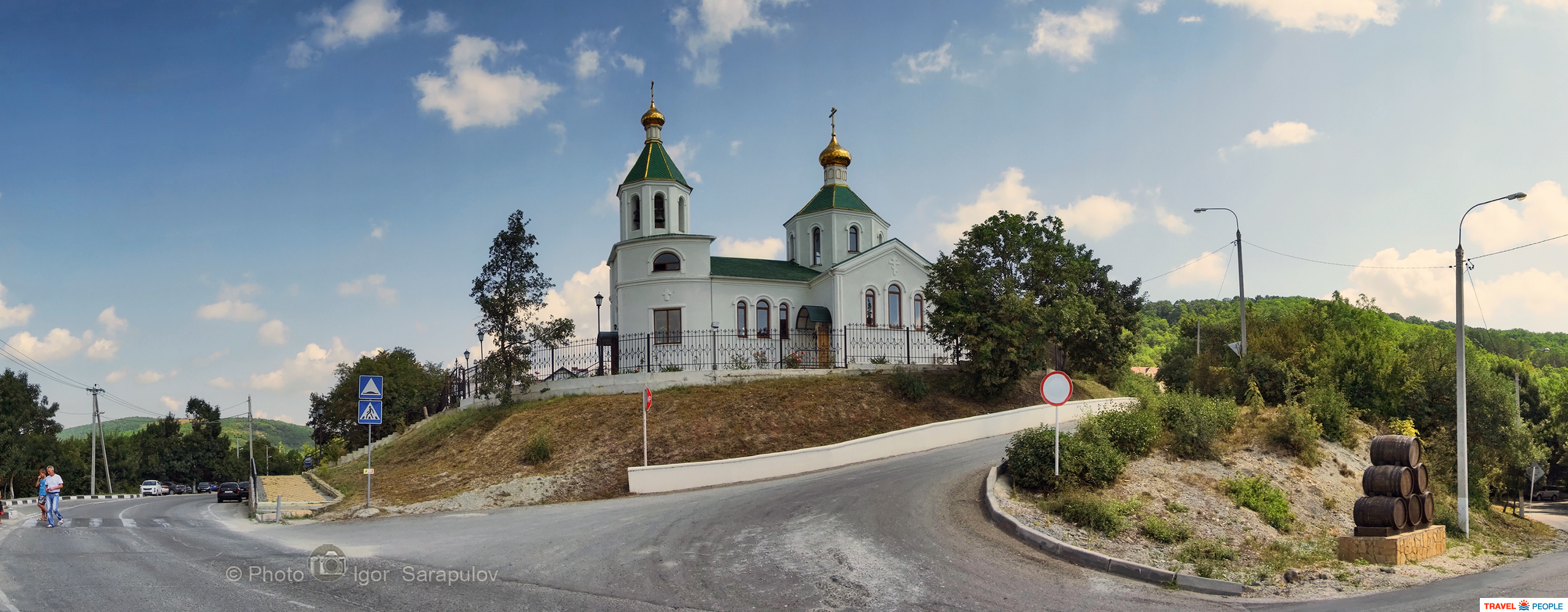 Храм Ксении Петербургской в Абрау-Дюрсо