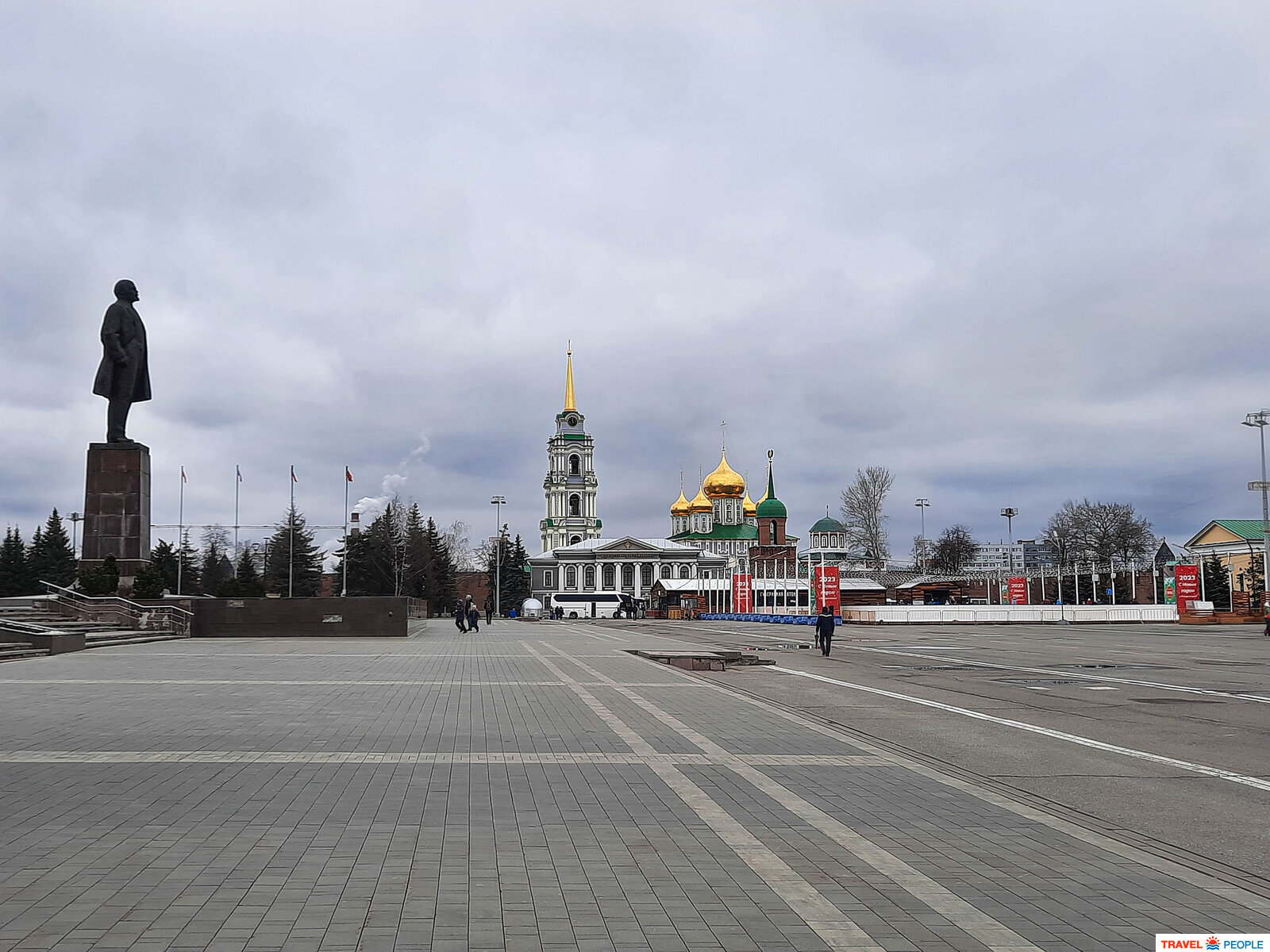 остановка площадь ленина омск фото