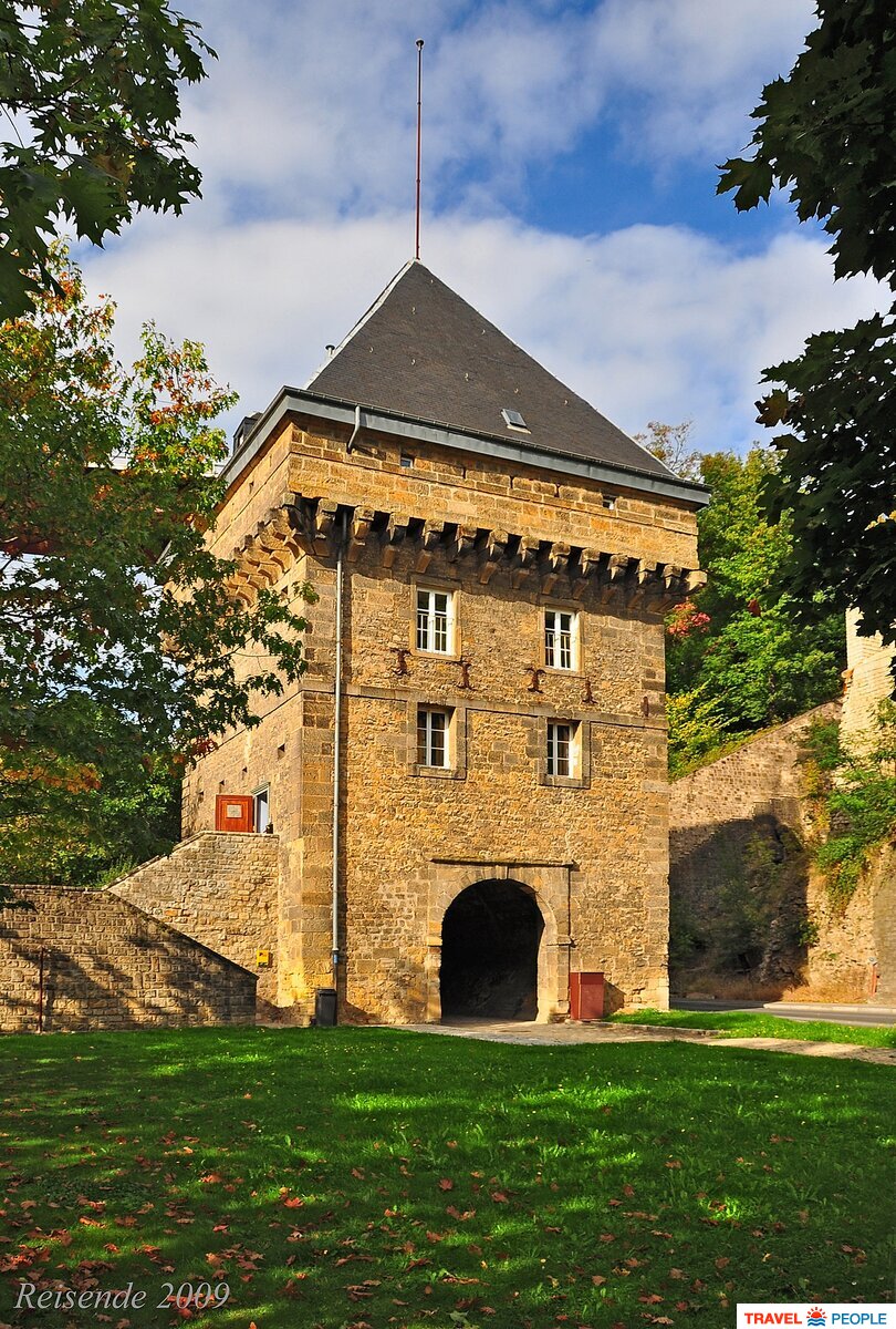   (Vauban Towers)