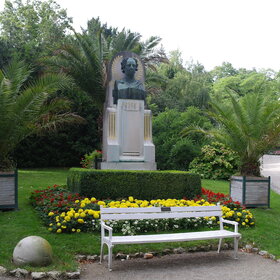 ����. � ��������