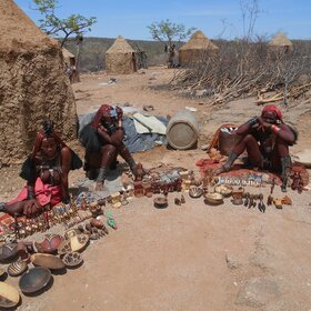 В деревне племени химба.