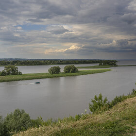 Красавица Волга
