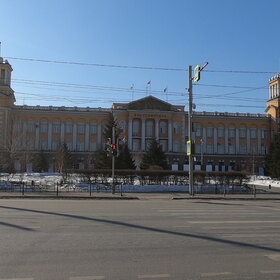 Здание воссибугля в центре Иркутска (сквер Кирова)