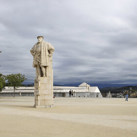 Памятник королю Жуану III