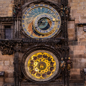 Прага, часы на Староместской площади