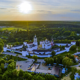 Пафнутиев Боровский монастырь (Пафнутьев-Боровский) — мужской монастырь